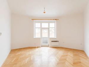 Pronájem bytu 2+1, Praha - Vršovice, Kodaňská, 70 m2