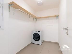 Pronájem bytu 2+kk, Brno, Kumpoštova, 63 m2