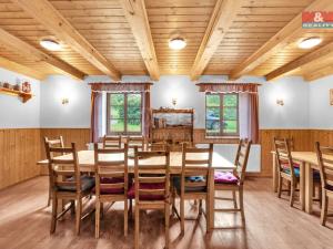 Prodej rodinného domu, Vysoké nad Jizerou, Staroveská, 181 m2