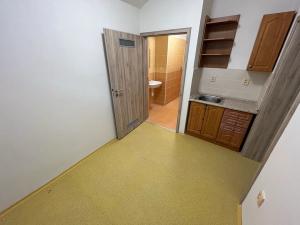 Pronájem ordinace, Bruntál, Nádražní, 70 m2