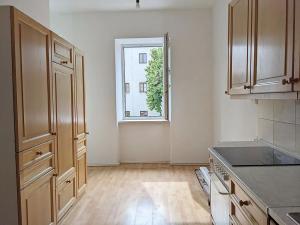 Pronájem bytu 1+1, Opava, Těšínská, 50 m2