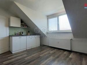 Pronájem bytu 2+kk, Dobříš, U Ovčína, 36 m2