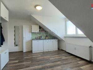 Pronájem bytu 2+kk, Dobříš, U Ovčína, 36 m2