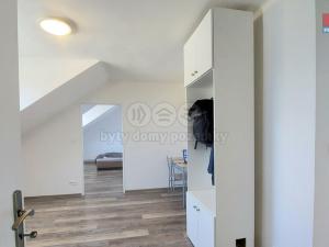 Pronájem bytu 2+kk, Dobříš, U Ovčína, 36 m2