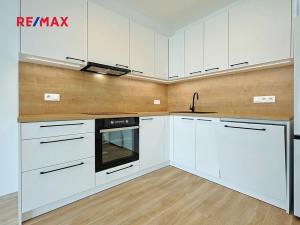 Pronájem bytu 2+kk, Plzeň, Nad Dvorem, 54 m2