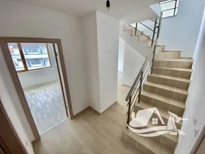 Prodej bytu 4+kk, Ravda, Bulharsko, 103 m2