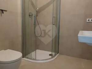 Pronájem bytu 2+kk, Praha - Královice, Ke Tvrzi, 38 m2