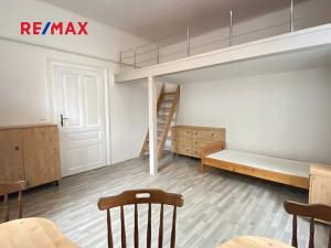 Pronájem bytu 1+1, Šumperk, Gen. Krátkého, 32 m2