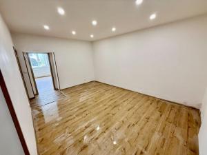 Pronájem bytu 2+kk, Praha - Malešice, U tvrze, 60 m2