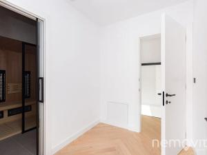 Prodej bytu 4+kk, Praha - Karlín, Sokolovská, 183 m2