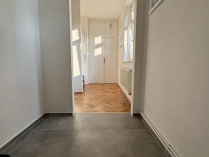 Pronájem bytu 4+1, Praha - Dejvice, Na Šťáhlavce, 115 m2
