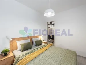 Pronájem bytu 2+kk, Praha - Libeň, U školičky, 42 m2