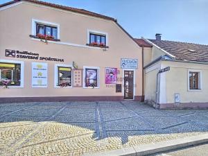 Pronájem obchodního prostoru, Jindřichův Hradec, Růžová, 54 m2