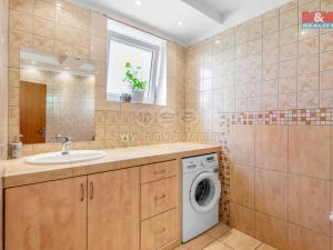 Pronájem rodinného domu, Dolní Bousov, Okružní, 180 m2