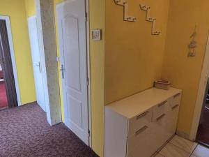 Pronájem bytu 3+1, Česká Lípa, Újezd, 75 m2