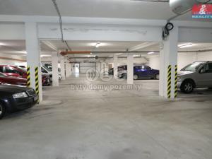 Pronájem garážového stání, Beroun - Beroun-Město, Okružní, 15 m2