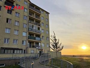 Pronájem bytu 1+kk, Klecany, V Honech, 30 m2