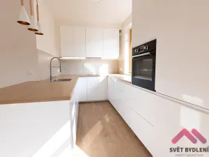 Pronájem bytu 3+kk, Praha - Košíře, Naskové, 101 m2