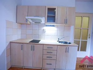Pronájem bytu 1+kk, Praha - Bubeneč, Ve struhách, 30 m2