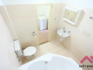 Pronájem bytu 1+kk, Praha - Bubeneč, Ve struhách, 30 m2