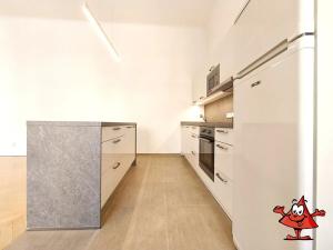 Pronájem bytu 2+kk, Praha - Nové Město, Štěpánská, 71 m2
