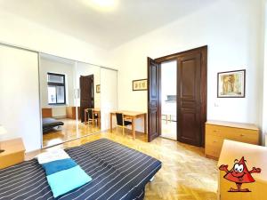 Pronájem bytu 2+kk, Praha - Nové Město, Štěpánská, 71 m2