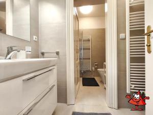 Pronájem bytu 2+1, Praha - Nové Město, Štěpánská, 63 m2