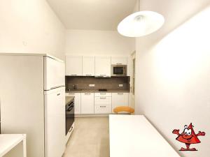 Pronájem bytu 2+1, Praha - Nové Město, Štěpánská, 63 m2