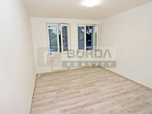 Pronájem bytu 1+kk, Neratovice, 21 m2