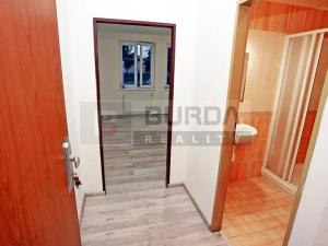Pronájem bytu 1+kk, Neratovice, 21 m2