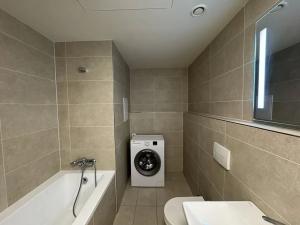 Pronájem bytu 2+kk, Praha - Vysočany, Smržových, 56 m2