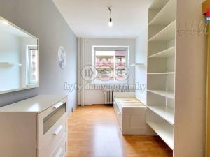 Pronájem bytu 3+kk, Praha - Smíchov, Zdíkovská, 64 m2