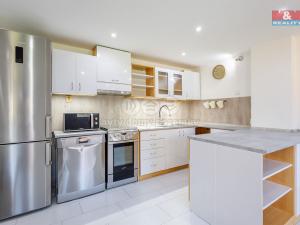 Prodej rodinného domu, Holany, 230 m2