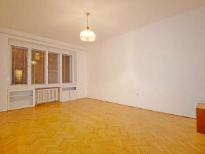 Pronájem bytu 1+kk, Praha - Vinohrady, Londýnská, 38 m2