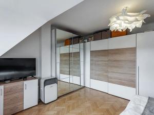 Pronájem bytu 3+kk, Praha - Dejvice, Evropská, 102 m2