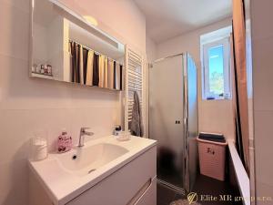 Pronájem bytu 3+kk, Libiš, Za Rybníčkem, 71 m2