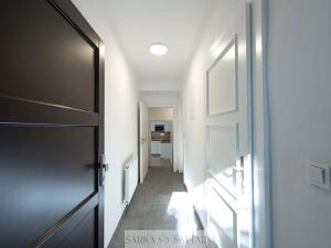 Pronájem bytu 3+kk, Praha - Smíchov, U dvou srpů, 63 m2