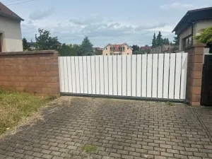 Prodej pozemku pro bydlení, Klášterec nad Ohří, Přívozní, 1647 m2