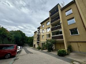 Prodej bytu 3+1, Praha - Košíře, Nad Turbovou, 75 m2