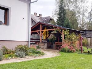 Pronájem bytu 2+1, Karlovice, 50 m2