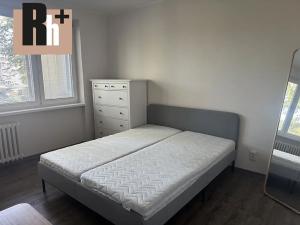 Pronájem bytu 2+1, Ostrava, Čkalovova, 56 m2