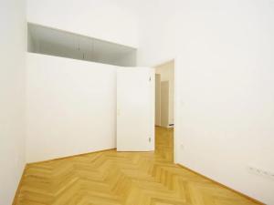 Pronájem bytu 2+kk, Praha - Vinohrady, Římská, 45 m2