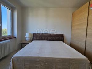 Pronájem bytu 2+1, Hradec Králové - Slezské Předměstí, třída SNP, 56 m2