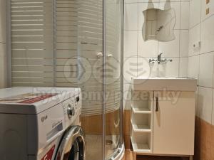 Pronájem bytu 2+1, Hradec Králové - Slezské Předměstí, třída SNP, 56 m2