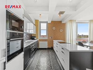 Prodej bytu 4+kk, Praha - Smíchov, Astlova, 187 m2