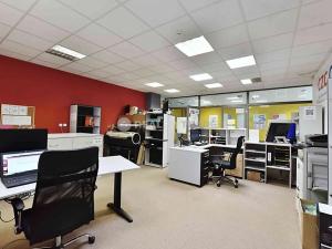 Pronájem obchodního prostoru, Strakonice, Bezděkovská, 58 m2