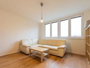 Pronájem bytu 2+1, Ostrava, Opavská, 56 m2