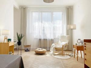Prodej bytu 3+1, Praha - Žižkov, Biskupcova, 83 m2