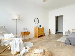 Prodej bytu 3+1, Praha - Žižkov, Biskupcova, 83 m2