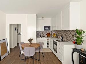 Prodej bytu 2+kk, Praha - Michle, Magistrů, 46 m2